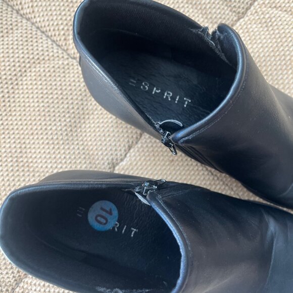 AUTHENTIC " ESPRIT " WOMEN'S HUNTER TAUPE SIDE ZIP FAUX Leather ANKLE BOOTS 10M - Picture 5 of 9